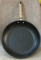 
              Classic Non-Stick Champagne Bronze Fry pan, 32cm
            