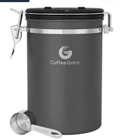 
              Coffee Gator Récipient à grains de café et moulu en acier inoxydable, boîte avec enregistreur de date, valve de libération de CO2 et cuillère doseuse
            