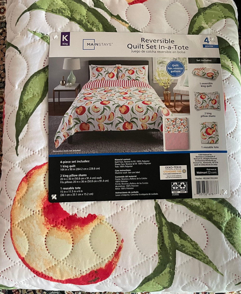 Reversible Quilt Set in-A-Tote 4 Pieces Full/ King