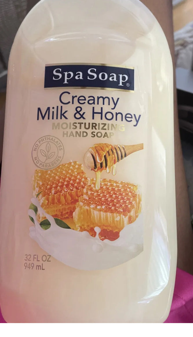 New ! 2 X 32 oz  Spa Soap Creamy Milk & Honey Moisturizing hand Soap
(946 mL)