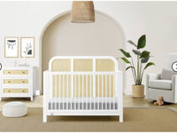 
              Simmons Kids' Theo 6-in-1 Convertible Crib - Greenguard Gold Certified - Bianca White/Textured Almond (L 1m x 40cm, La 75cm, H 1m x 10cm)
            