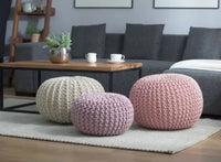 
              Pouf beige en coton tricoté - Beliani - CONRAD II - Contemporain - Design
            