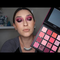 Palette Chucky x Glamlite "Crazy In Love" / fard à paupières 15 couleurs édition limitée