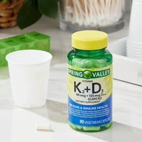 
              Spring Valley Vitamin K2 (90mcg) + D3 (125mcg) Vegetarian Capsules, 90 Count DLC: Août 2026
            