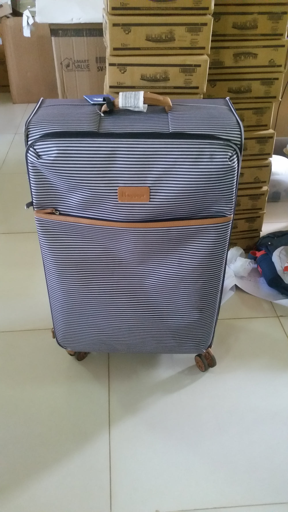 Valise WanderLust Moyen 1Pc