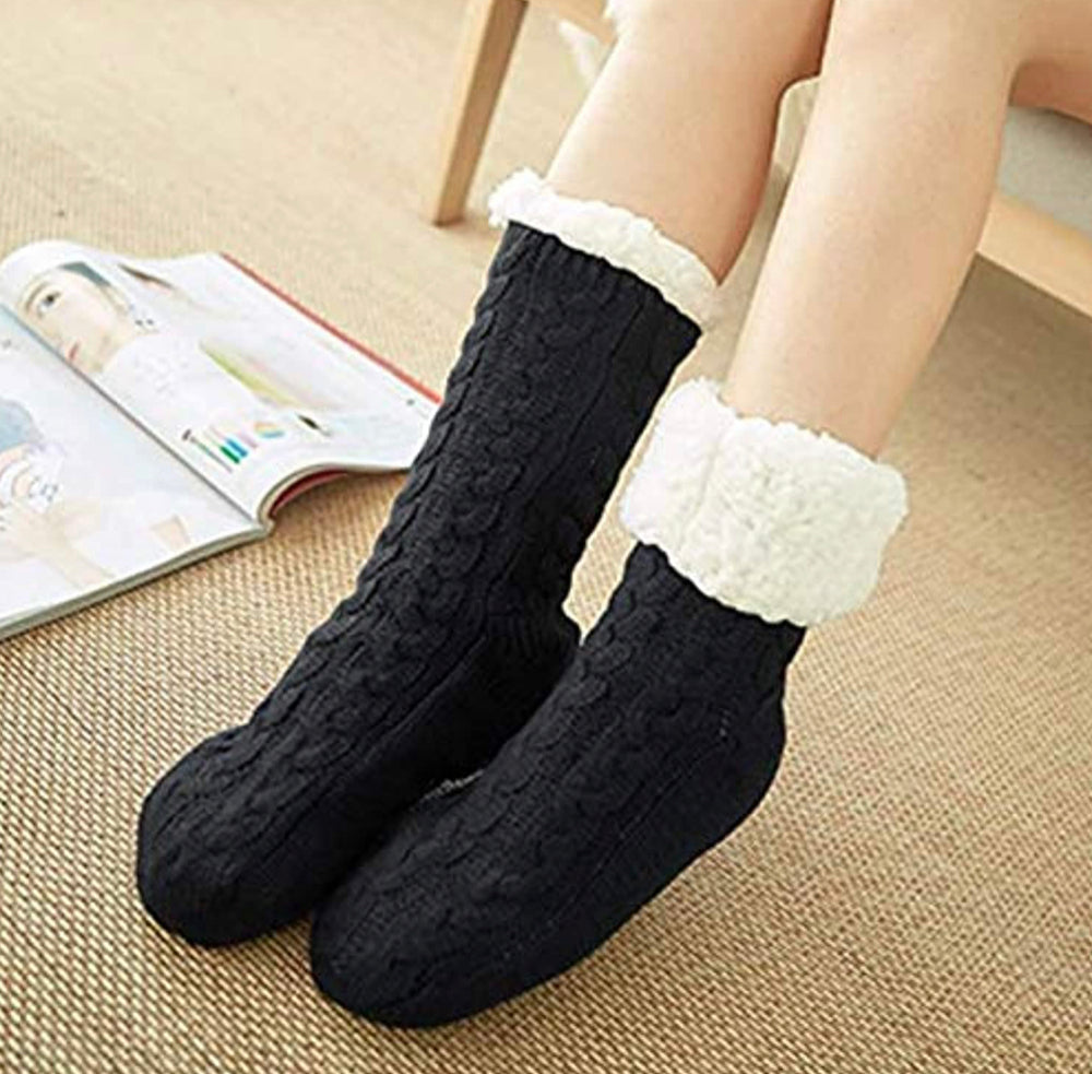 Thamesowl House-stay Slipper Socks Black- 1 Pair